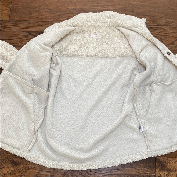 Marine Layer Eden Sherpa Overshirt, ivory cream, size S - Picture 15 of 16